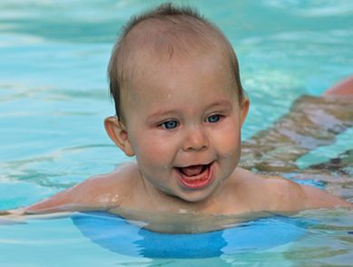 Bébés Nageurs (4 mois à 4 ans)