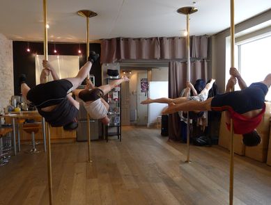 La Pole Dance : Danse, acrobatie, gestes sensuels...