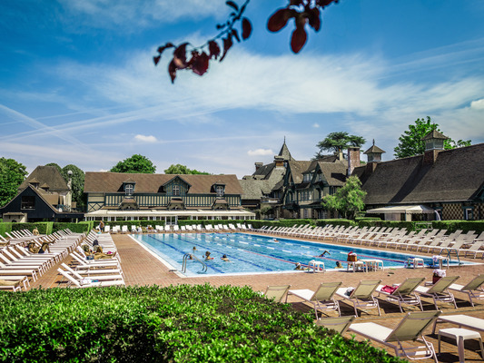 Paris Country Club