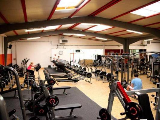 HYPER FITNESS