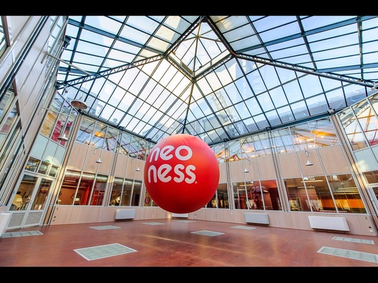 Neoness Paris Bastille